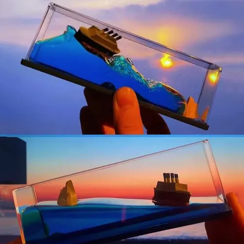 TITANIC - Product Image